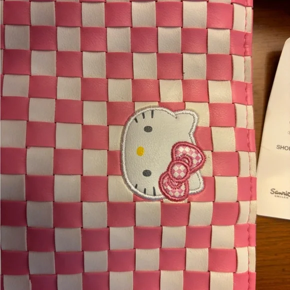 Hello Kitty 2007 Pink and white checkered shoulder purse bag - Picture 3 of 7
